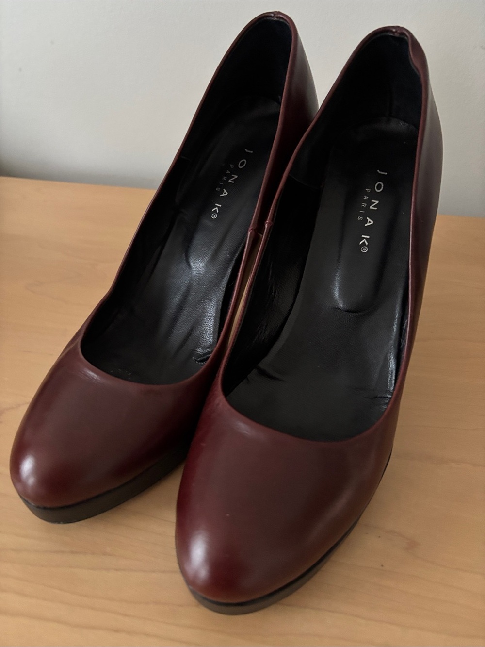 Women's Burgundy Leather Platform Pumps